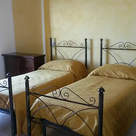 Golden House Cheravanna Da Marco Farm stay *